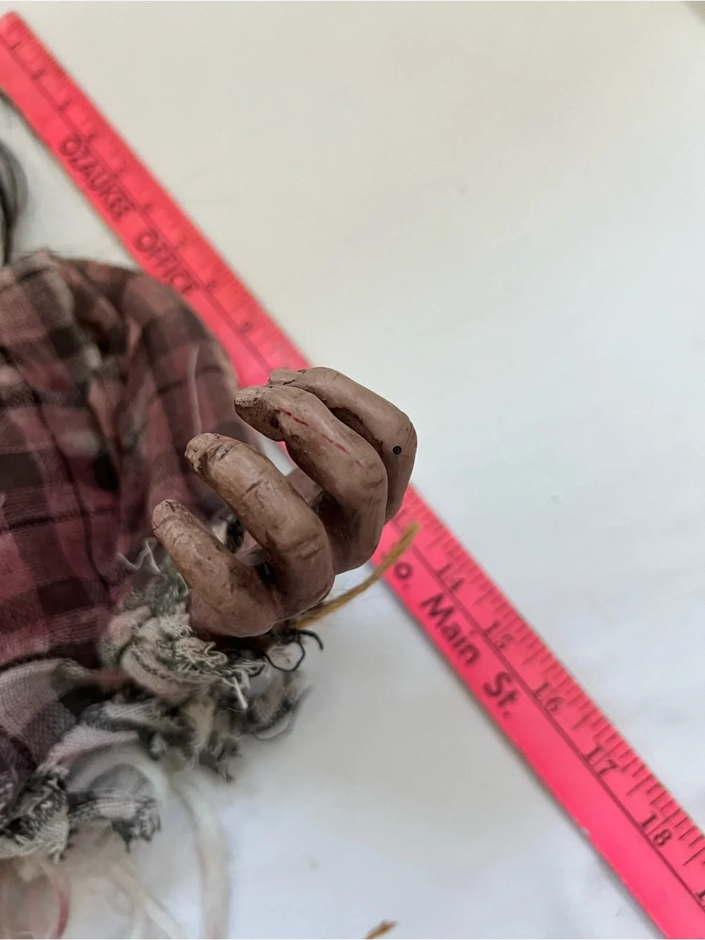 Zombie Torso Halloween Prop Severed Head Horror Haunted House Decor Screaming